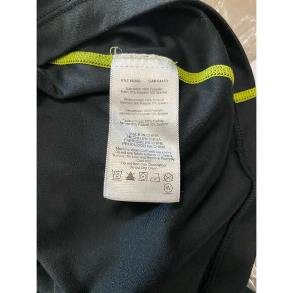 NWOT ASICS Women’s medium athletic top - Picture 5 of 5